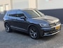 Volkswagen Tiguan 1.5 TSI ACT R-Line | ACC | Trekhaak