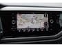 Volkswagen Polo 1.0 TSI AUTOMAAT / Navigatie / Parkeerhulp V+A / 15'' / Stoelverwarming / CarPlay / Cruise Control