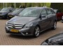 Mercedes-Benz B-klasse 180 Prestige Automaat 84.874km! / Compleet onderhouden / CarPlay / Parkeerhulp V+A / 17'' / Navigatie / Stoelverwarming / Cruise Control