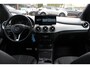 Mercedes-Benz B-klasse 180 Prestige Automaat 84.874km! / Compleet onderhouden / CarPlay / Parkeerhulp V+A / 17'' / Navigatie / Stoelverwarming / Cruise Control