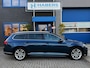 Volkswagen Passat Variant 1.5 TSI R-Line Business + 150PK|LaneA|Virtual|AUT|Trekhaak|Apdaptive|Pano|Carplay|Sportstoelen|IQ Light|