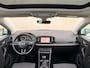 Skoda Karoq 1.5 TSI ACT DSG Pano Camera CarPlay 18'' Stoelverwarming Elektrische achterklep