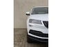 Skoda Karoq 1.5 TSI ACT DSG Pano Camera CarPlay 18'' Stoelverwarming Elektrische achterklep