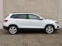 Skoda Karoq 1.5 TSI ACT DSG Pano Camera CarPlay 18'' Stoelverwarming Elektrische achterklep