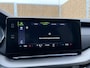 Skoda Octavia Combi 1.0 e-TSI Business Automaat | Trekhaak uitklapbaar | Elektrisch bedienbare achterklep | Getint glas | LED verlichting | Navigatiesysteem | Apple CarPlay | Cruise control | Parkeersensoren voor en achter