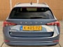 Skoda Octavia Combi 1.0 e-TSI Business Automaat | Trekhaak uitklapbaar | Elektrisch bedienbare achterklep | Getint glas | LED verlichting | Navigatiesysteem | Apple CarPlay | Cruise control | Parkeersensoren voor en achter