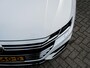 Volkswagen Arteon 1.5 TSI Business R | Origineel NL | 3x R-Line | Stoelverwarming | Schuif/ Kantel Panorama Dak | Camera | Adaptieve Cruise Control | Verwarmd Voorruit | LED Koplampen | Virtual Cockpit | 2e Eigenaar | Lederen Bekleding |