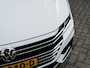 Volkswagen Arteon 1.5 TSI Business R | Origineel NL | 3x R-Line | Stoelverwarming | Schuif/ Kantel Panorama Dak | Camera | Adaptieve Cruise Control | Verwarmd Voorruit | LED Koplampen | Virtual Cockpit | 2e Eigenaar | Lederen Bekleding |