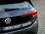 Volkswagen ID.3 First 58 kWh | Origineel NL | Stoelverwarming | Stuurwiel Verwarmd | 4 Seizoensbanden | 1ST | Navigatie | Adaptieve Cruise Control | Apple Carplay | Android Auto | Metallic Lak | 18'' Lichtmetalen Velgen |