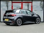 Volkswagen ID.3 First 58 kWh | Origineel NL | Stoelverwarming | Stuurwiel Verwarmd | 4 Seizoensbanden | 1ST | Navigatie | Adaptieve Cruise Control | Apple Carplay | Android Auto | Metallic Lak | 18'' Lichtmetalen Velgen |