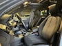 BMW X1 sDrive18i |Pano |Head-Up |Dealer onderhouden |Stoelverw. |Camera |Keyless