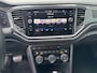 Volkswagen T-Roc 1.5 TSI Sport automaat ,trekhaak , Apple-carplay ,