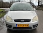 Ford C-Max Focus 1.6-16V Futura | nieuwe apk | airco |