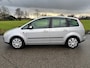 Ford C-Max Focus 1.6-16V Futura | nieuwe apk | airco |