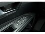 Peugeot 3008 1.6 HYbrid 180 Allure Pack Business | Automaat | Apple carplay | Electronic climate control | Dode hoek detectie | Navigatie systeem full map