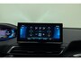 Peugeot 3008 1.6 HYbrid 180 Allure Pack Business | Automaat | Apple carplay | Electronic climate control | Dode hoek detectie | Navigatie systeem full map