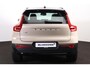 Volvo EX40 Extended Range Ultra 82 kWh - Panorama/schuifdak - IntelliSafe Assist & Surround - Harman/Kardon audio - Verwarmde voorstoelen & stuur - Parkeersensoren voor & achter - Elektr. bedienb. voorstoelen met geheugen links - Draadloze tel. lader - Warmtepomp - 19' LMV