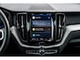 Volvo XC60 2.0 T6 Plug-in hybrid AWD Plus Black Edition | Adaptieve Cruise Control | Panoramadak | Harman Kardon Audio | Stoel-/Stuur-/Voorruitverwarming | Dodehoek Detectie | 360° Parkeercamera |