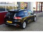 Renault Clio Estate 0.9 TCe Limited O.a: PDC, Trekhaak, Airco, Cruise, Carplay, 4-Seiz. Etc. All-in prijs!
