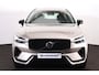 Volvo XC60 T6 Recharge AWD Ultra Dark - Panorama/schuifdak - IntelliSafe Assist & Surround - 360º Camera - Harman/Kardon audio - Adaptieve LED koplampen - Verwarmde voorstoelen, stuur & achterbank - Parkeersensoren voor & achter - Elektr. bedienb. voorstoelen met geheugen - Head up display - Draadloze tel. lader - Elektr. inklapbare trekhaak - 20' LMV