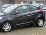 Ford Ka 1.2 Titanium X! NL AUTO NAP! Airco l 2e eigenaar l Spoiler pakket l Elek pakket! Goed OH l NIEUWE APK l TOPSTAAT!
