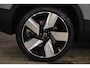 Volvo EX40 252PK Single Motor Extended Range 82 kWh Plus / Lounge pakket / Extra getint glas / Panoramadak / 360 camera / 20''velgen / zwart dak