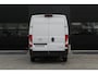 Opel Movano 33 2.2 CDTI 140pk L2H2 - Airco - Camera - Cruise - Blind Spot - 270 deuren - Rijklaar