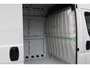 Opel Movano 33 2.2 CDTI 140pk L2H2 - Airco - Camera - Cruise - Blind Spot - 270 deuren - Rijklaar