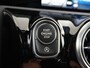 Mercedes-Benz A-klasse 180 Star Edition Luxury Line | Cruise Control | Achteruitrijcamera | DAB+ Radio | Voorstoelen Verwarmd | Sfeerverlichting | 17" Lichtmetalen Velgen