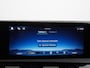 Mercedes-Benz A-klasse 180 Star Edition Luxury Line | Cruise Control | Achteruitrijcamera | DAB+ Radio | Voorstoelen Verwarmd | Sfeerverlichting | 17" Lichtmetalen Velgen