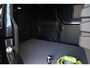 Volkswagen ID. Buzz Cargo Bulli edition 79 kWh 4MOTION 340PK / 250kW, LED Matrix (IQ.Lights), 360° rondomzicht camera, verwarmbare voorstoelen + stuurwiel, dodehoekdetectie (Side Assist), Apple Carplay & Android Auto, schuifdeur links + rechts met sluithulp, bijrijdersstoel ipv bank, wegklapbare trekhaak, dynamische grootlichtassistent, achteruitrijcamera, adaptieve cruise control (acc), Travel Assist, draadloos telefoon laden, 20'' LMV 'Solna'