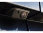 Volkswagen ID. Buzz Cargo Bulli edition 79 kWh 4MOTION 340PK / 250kW, LED Matrix (IQ.Lights), 360° rondomzicht camera, verwarmbare voorstoelen + stuurwiel, dodehoekdetectie (Side Assist), Apple Carplay & Android Auto, schuifdeur links + rechts met sluithulp, bijrijdersstoel ipv bank, wegklapbare trekhaak, dynamische grootlichtassistent, achteruitrijcamera, adaptieve cruise control (acc), Travel Assist, draadloos telefoon laden, 20'' LMV 'Solna'
