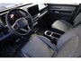 Volkswagen ID. Buzz Cargo Bulli edition 79 kWh 4MOTION 340PK / 250kW, LED Matrix (IQ.Lights), 360° rondomzicht camera, verwarmbare voorstoelen + stuurwiel, dodehoekdetectie (Side Assist), Apple Carplay & Android Auto, schuifdeur links + rechts met sluithulp, bijrijdersstoel ipv bank, wegklapbare trekhaak, dynamische grootlichtassistent, achteruitrijcamera, adaptieve cruise control (acc), Travel Assist, draadloos telefoon laden, 20'' LMV 'Solna'