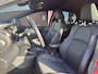 Toyota Yaris 1.5 Hybrid EXECUTIVE HEAD-UP JBL-AUDIO PARK-SENSOREN STOELVERW BLIND SPOT KEYLESS 17'' LM-VELGEN APPLE/ANDROID CLIMA AD-CRUISE NAVI PRIVACY GLASS