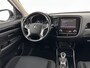 Mitsubishi Outlander 2.4 PHEV Pure (Plug-In) (INCL-BTW) Aut *FULL-LED | KEYLESS | CAMERA | HEATED-COMFORTSEATS | ECC | SHIFTPADDLES | PDC | CRUISE | CARPLAY | PRIVACY-GLASS | DAB | TOWBAR | 16''ALU*