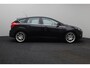 Ford Focus 1.6 EcoBoost First Edition 2011 | Goed Onderhouden | Airco | Trekhaak | Cruise Control | Stoelverwarming | Voorruit Verwarming | Elektrische Verstelbare Stoel | Boekjes | 2 Sleutels