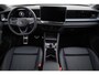 Volkswagen Tayron 1.5 eHybrid R-Line Edition 272PK / 200kW, LED Matrix (IQ. Light), panoramadak, 360° rondomzichtcamera (area view), head-up display, verwarm- en ventileerbare voorstoelen met massagefunctie, verwarmbare achterbank, lederen bekleding, dodehoekdetectie (Side Assist), Apple Carplay & Android Auto, verwarmbare voorruit, adaptieve cruise control (acc) met Travel Assist, 20'' LMV 'York', DAB+, verwarmbare voorruit, elektrisch verstel-, verwarm- en inklapbare buitenspiegels, keyless start & entry etc.