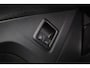 Volkswagen Tayron 1.5 eHybrid R-Line Edition 272PK / 200kW, LED Matrix (IQ. Light), panoramadak, 360° rondomzichtcamera (area view), head-up display, verwarm- en ventileerbare voorstoelen met massagefunctie, verwarmbare achterbank, lederen bekleding, dodehoekdetectie (Side Assist), Apple Carplay & Android Auto, verwarmbare voorruit, adaptieve cruise control (acc) met Travel Assist, 20'' LMV 'York', DAB+, verwarmbare voorruit, elektrisch verstel-, verwarm- en inklapbare buitenspiegels, keyless start & entry etc.