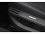 Volkswagen Tayron 1.5 eHybrid R-Line Edition 272PK / 200kW, LED Matrix (IQ. Light), panoramadak, 360° rondomzichtcamera (area view), head-up display, verwarm- en ventileerbare voorstoelen met massagefunctie, verwarmbare achterbank, lederen bekleding, dodehoekdetectie (Side Assist), Apple Carplay & Android Auto, verwarmbare voorruit, adaptieve cruise control (acc) met Travel Assist, 20'' LMV 'York', DAB+, verwarmbare voorruit, elektrisch verstel-, verwarm- en inklapbare buitenspiegels, keyless start & entry etc.