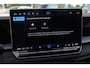 Volkswagen Tayron 1.5 eHybrid R-Line Edition 272PK / 200kW, LED Matrix (IQ. Light), panoramadak, 360° rondomzichtcamera (area view), head-up display, verwarm- en ventileerbare voorstoelen met massagefunctie, verwarmbare achterbank, lederen bekleding, dodehoekdetectie (Side Assist), Apple Carplay & Android Auto, verwarmbare voorruit, adaptieve cruise control (acc) met Travel Assist, 20'' LMV 'York', DAB+, verwarmbare voorruit, elektrisch verstel-, verwarm- en inklapbare buitenspiegels, keyless start & entry etc.