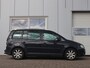 Volkswagen Touran 2.0-16V FSI Highline