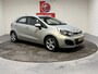 Kia Rio 1.2 CVVT Comfort Pack, Airco, Lichtmetaal, In hoogte verstelbare stoel, Isofix, Electrische ramen voor en achter, Prijs incl. nieuwe apk, beurt en 3 mnd garantie