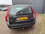Volvo V50 2.0 Edition II 146PK NL AUTO NAP! Leer l Airco ECC l Cruise l Trekhaak l PDC l GOED ONDERHOUDEN