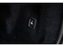 Volvo XC60 2.0 B5 R-Design | Harman Kardon Audio | Panoramadak | Head-up Display | Trekhaak | Achteruitrijcamera | Standkachel | BLIS | Navigatie | Apple Carplay | Android Auto | Sportstoelen | Elektrisch Verstelbare Voorstoelen | Stoelverwarming