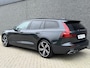 Volvo V60 2.0 T8 Twin Engine AWD R-Design | Pano | Dodehoekassistent | Carplay | Harman Kardon | Rijhulp | Rijstrookassistent |