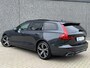 Volvo V60 2.0 T8 Twin Engine AWD R-Design | Pano | Dodehoekassistent | Carplay | Harman Kardon | Rijhulp | Rijstrookassistent |