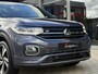 Volkswagen T-Cross 1.0 TSI AUT. *!* R-LINE *!* NAVI/ BEATS/ LED/ 18 INCH/ CAMERA/ CARPLAY *!*