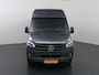 Mercedes-Benz Sprinter 319 | 3.0 CDI V6 | L2 H2 | DODEHOEK DETECTIE | CLIMATE CONTROL | TREKHAAK | CRUISE CONTROL | VERWARMBAAR VOORRUIT | STOELVERWARMING | LED KOPLAMPEN | PARKEERCAMERA | NAVIGATIE | 3-ZITS | V6