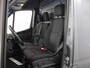 Mercedes-Benz Sprinter 319 | 3.0 CDI V6 | L2 H2 | DODEHOEK DETECTIE | CLIMATE CONTROL | TREKHAAK | CRUISE CONTROL | VERWARMBAAR VOORRUIT | STOELVERWARMING | LED KOPLAMPEN | PARKEERCAMERA | NAVIGATIE | 3-ZITS | V6