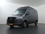 Mercedes-Benz Sprinter 319 CDI | 3.0 V6 | L2 H2 | AUT. | NL AUTO | DEALER ONDERHOUDEN | V6 | CAMERA | CRUISE CONTOL | NAVIGATIE | STOELVERWARMING | TREKHAAK | LED | MISTLAMPEN | W73 OPSTAP | LUCHTGEVEERDE BESTUURDERSSTOEL